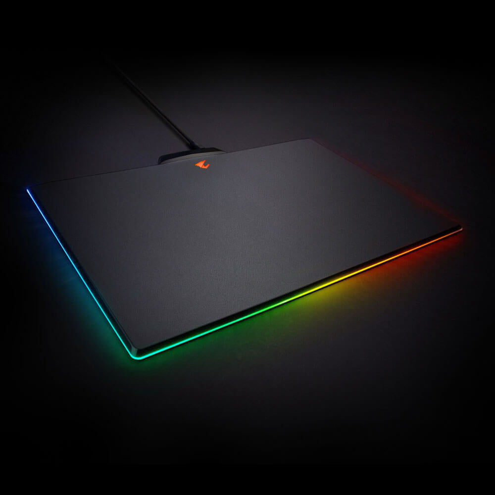 GIGABYTE AORUS P7 RGB GAMING MOUSE PAD